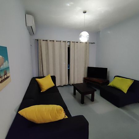 Ashiana Oceanside Apartment Flic-en-Flacq Zewnętrze zdjęcie